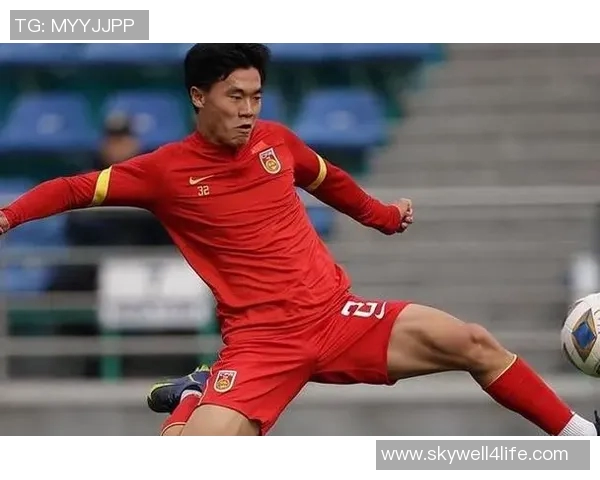 男足国家队主教练宣布新一届国际比赛名单，三名新秀入选阵容